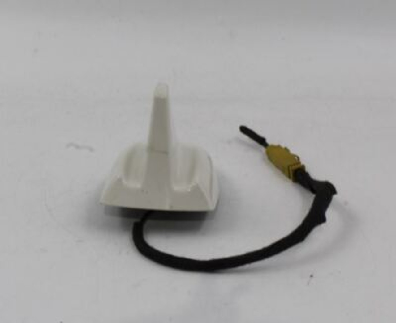 2014-2018 MASERATI GHIBLI REAR ROOF RADIO ANTENNA SHARK FIN ASSEMBLY OEM #16714 670026006