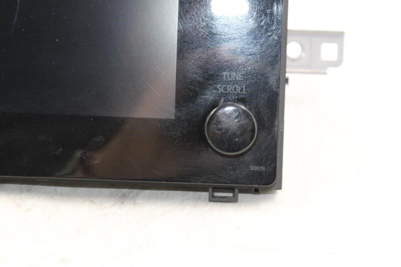 Audio Equipment Radio Display And Receiver 2017-2019 TOYOTA COROLLA OEM #15247 86140-02520 high resolution2