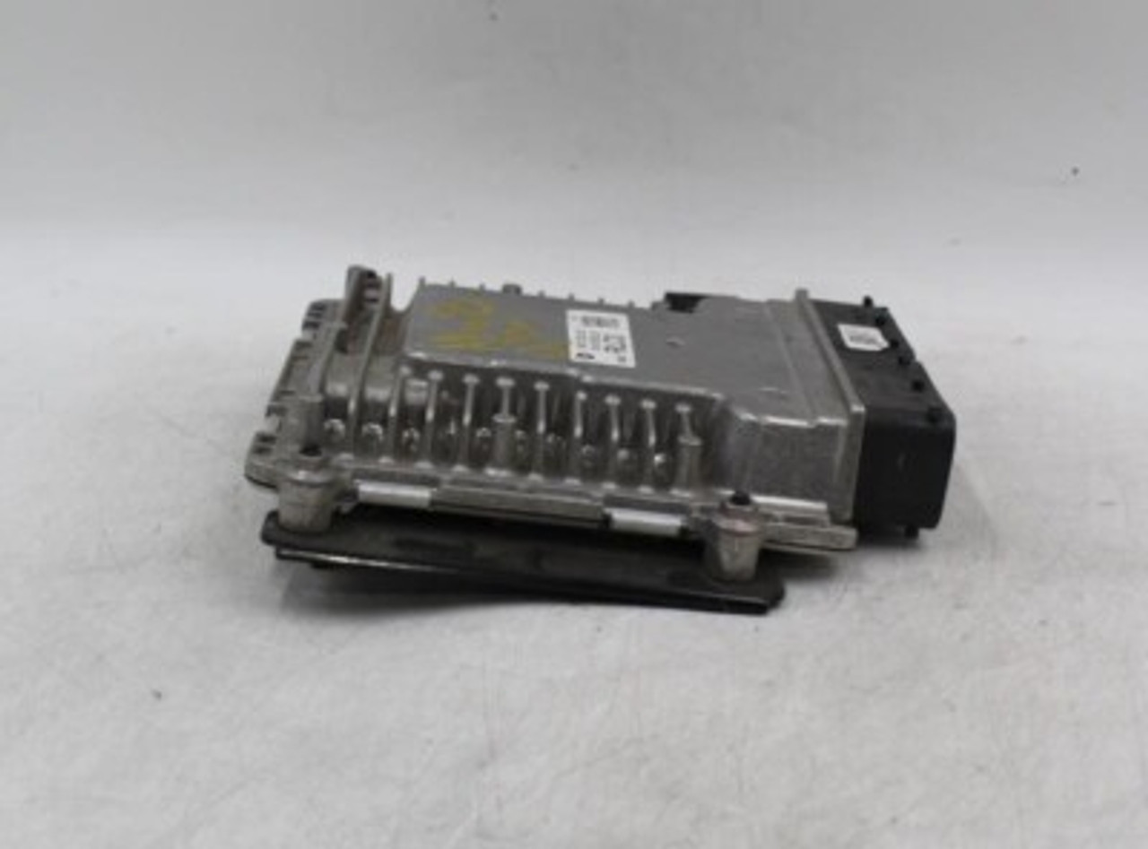 Engine ECM Electronic Control Module Gasoline Model 2.0L Fits 20 SOUL 13025 39172-2ELC0