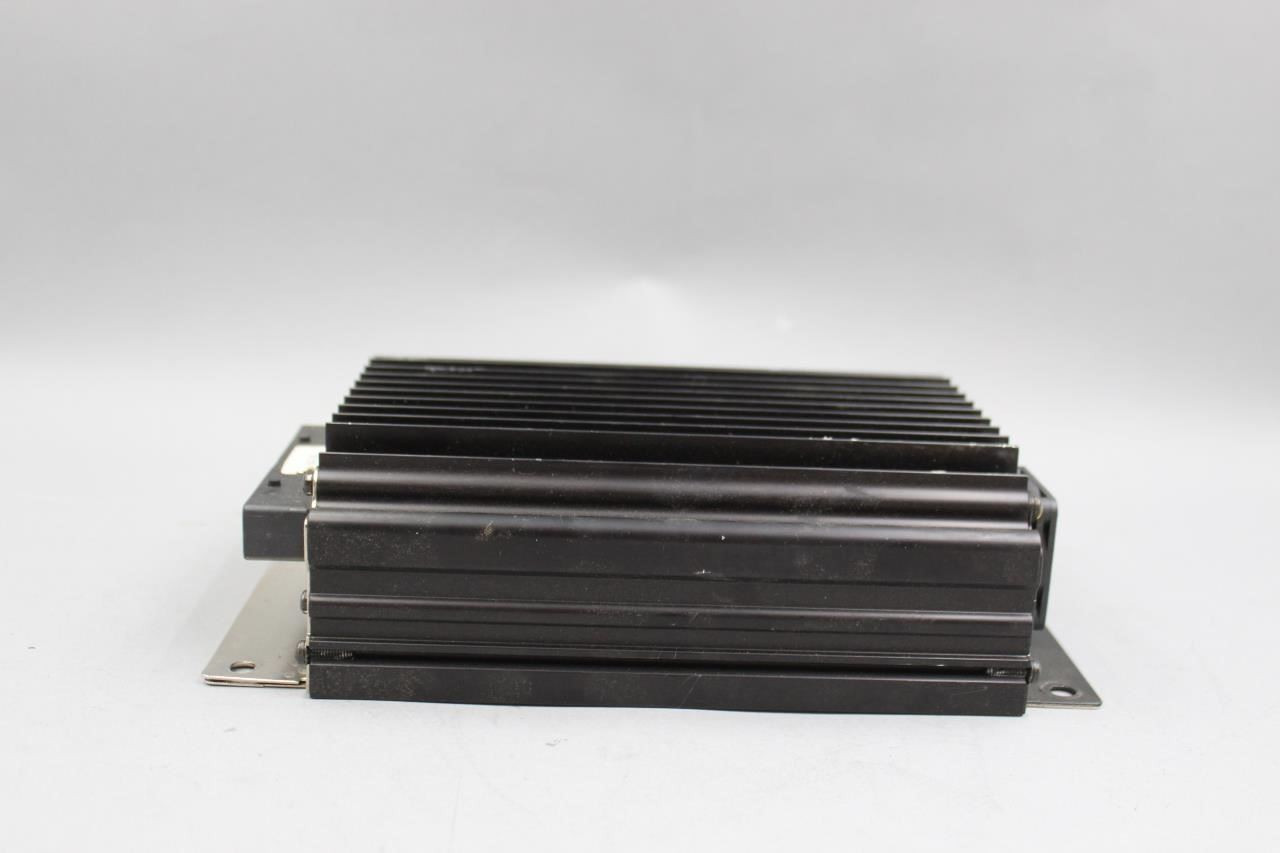 Audio Equipment Radio Fits 2006 MERCEDES S430 OEM #37631 A2208273042 high resolution2