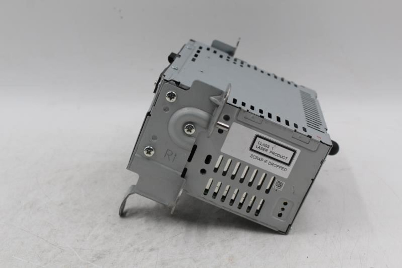 Audio Equipment Radio Receiver AM-FM-CD-MP3 2015-2016 LINCOLN MKC OEM #9938 EJTT-19C107-AG high resolution2