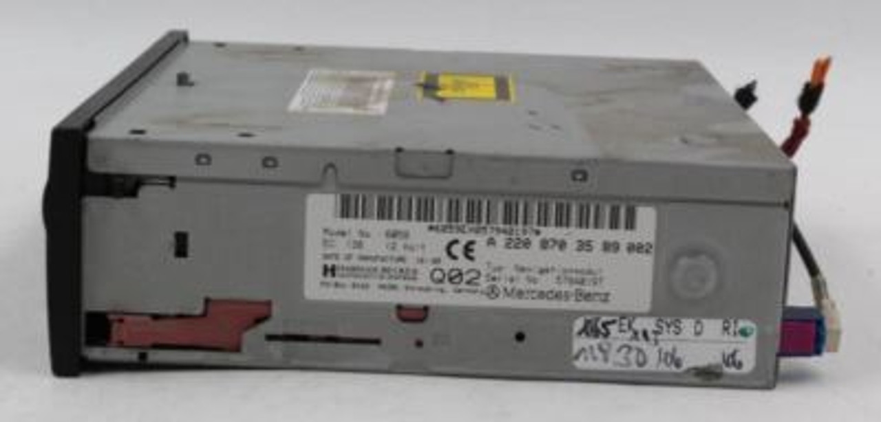 Info-GPS-TV Screen 215 Type CL500 Player Fits 01-06 MERCEDES CL-CLASS 4587 A2208703589002