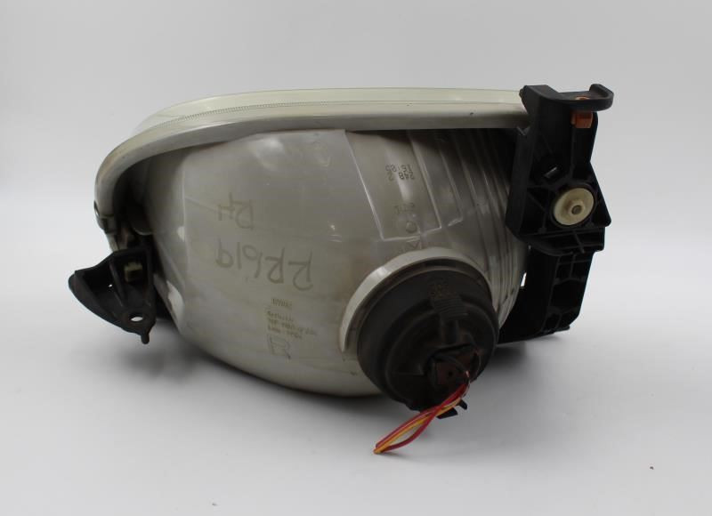 Passenger Right Headlight Fits 01-04 TOYOTA SEQUOIA OEM #4257 high resolution2