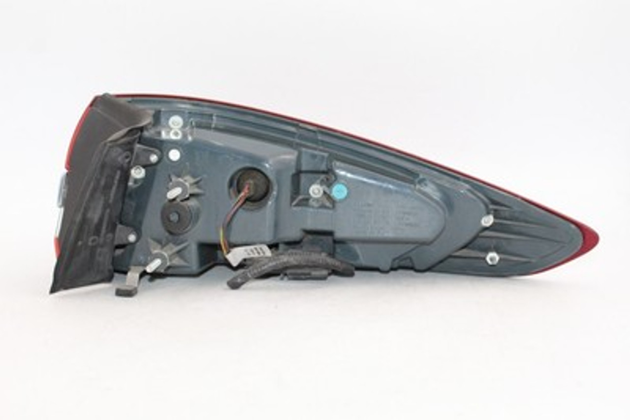 Left Driver Tail Light Quarter Panel Mounted Fits 2017-20 FORD FUSION OEM #37077 HS73-13405-AD