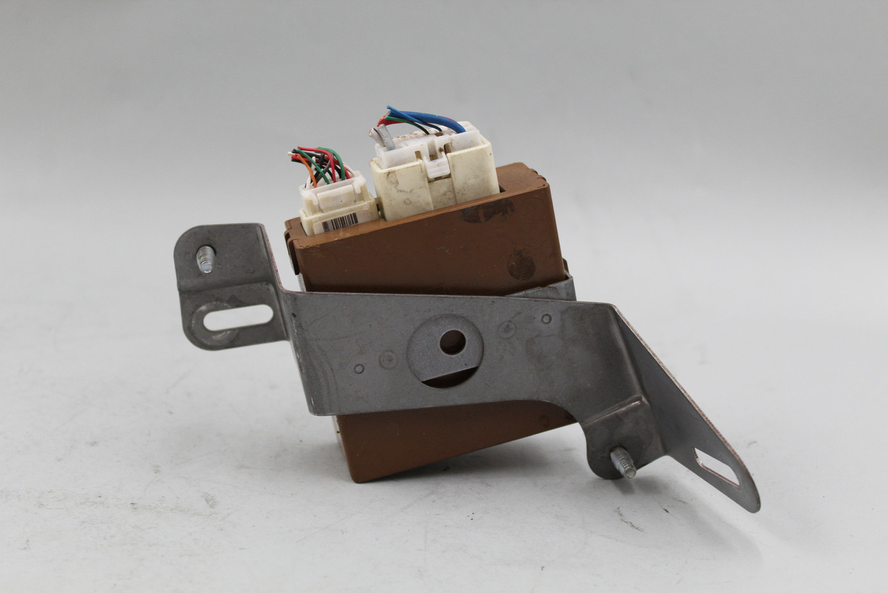 07 08 09 10 11 12 13 14 15 16 17 LEXUS LS460 PARKING BRAKE MODULE OEM 89050-50010 high resolution2 07 08 09 10 11 12 13 14 15 16 17 LEXUS LS460 PARKING BRAKE MODULE OEM 89050-50010 high resolution2