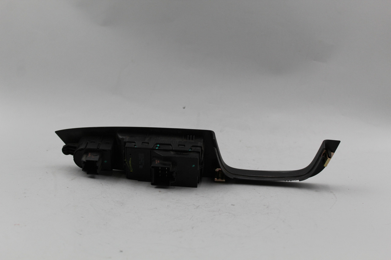 10 11 12 13 14 15 16 17 CHEVROLET EQUINOX LEFT DRIVER SIDE MASTER WINDOW SWITCH 25946838 high resolution2 10 11 12 13 14 15 16 17 CHEVROLET EQUINOX LEFT DRIVER SIDE MASTER WINDOW SWITCH 25946838 high resolution2