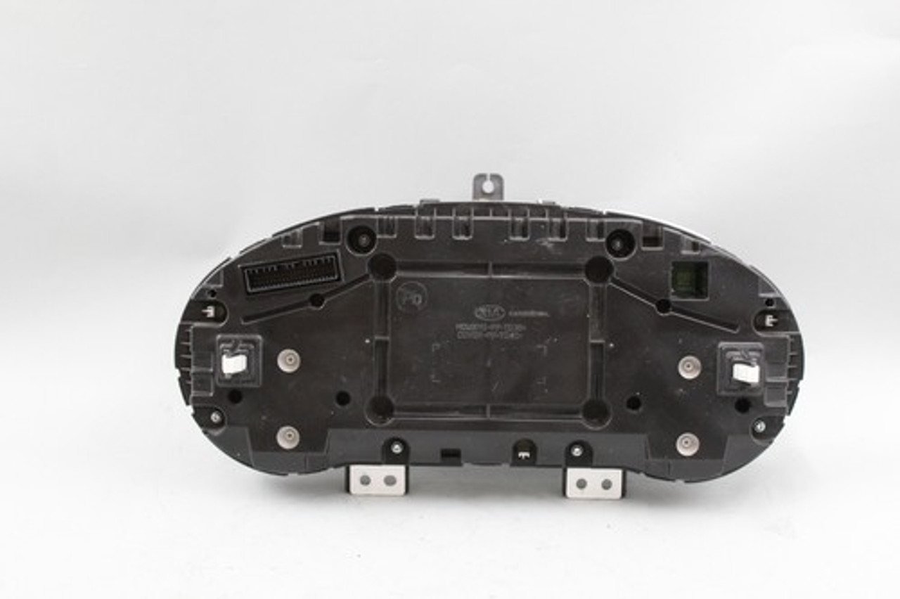 16 17 18 KIA OPTIMA INSTRUMENT CLUSTER GAUGE SPEEDOMETER OEM 94001-D5500 16 17 18 KIA OPTIMA INSTRUMENT CLUSTER GAUGE SPEEDOMETER OEM 94001-D5500
