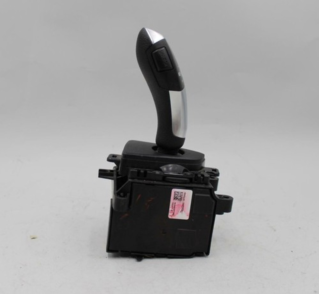 12 13 14 15 16 BMW 320I 328I F30 335I CENTER CONSOLE GEAR SHIFTER OEM 9296896-01 12 13 14 15 16 BMW 320I 328I F30 335I CENTER CONSOLE GEAR SHIFTER OEM 9296896-01