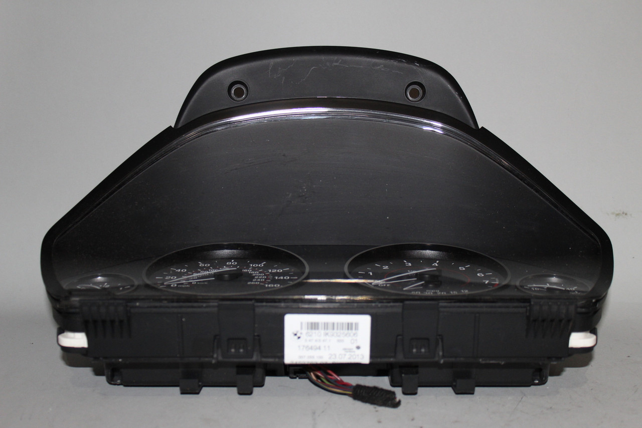 12 13 14 15 16 BMW 335I 328I 320I INSTRUMENT CLUSTER GAUGE SPEEDOMETER OEM 62101K9325606 high resolution2 12 13 14 15 16 BMW 335I 328I 320I INSTRUMENT CLUSTER GAUGE SPEEDOMETER OEM 62101K9325606 high resolution2