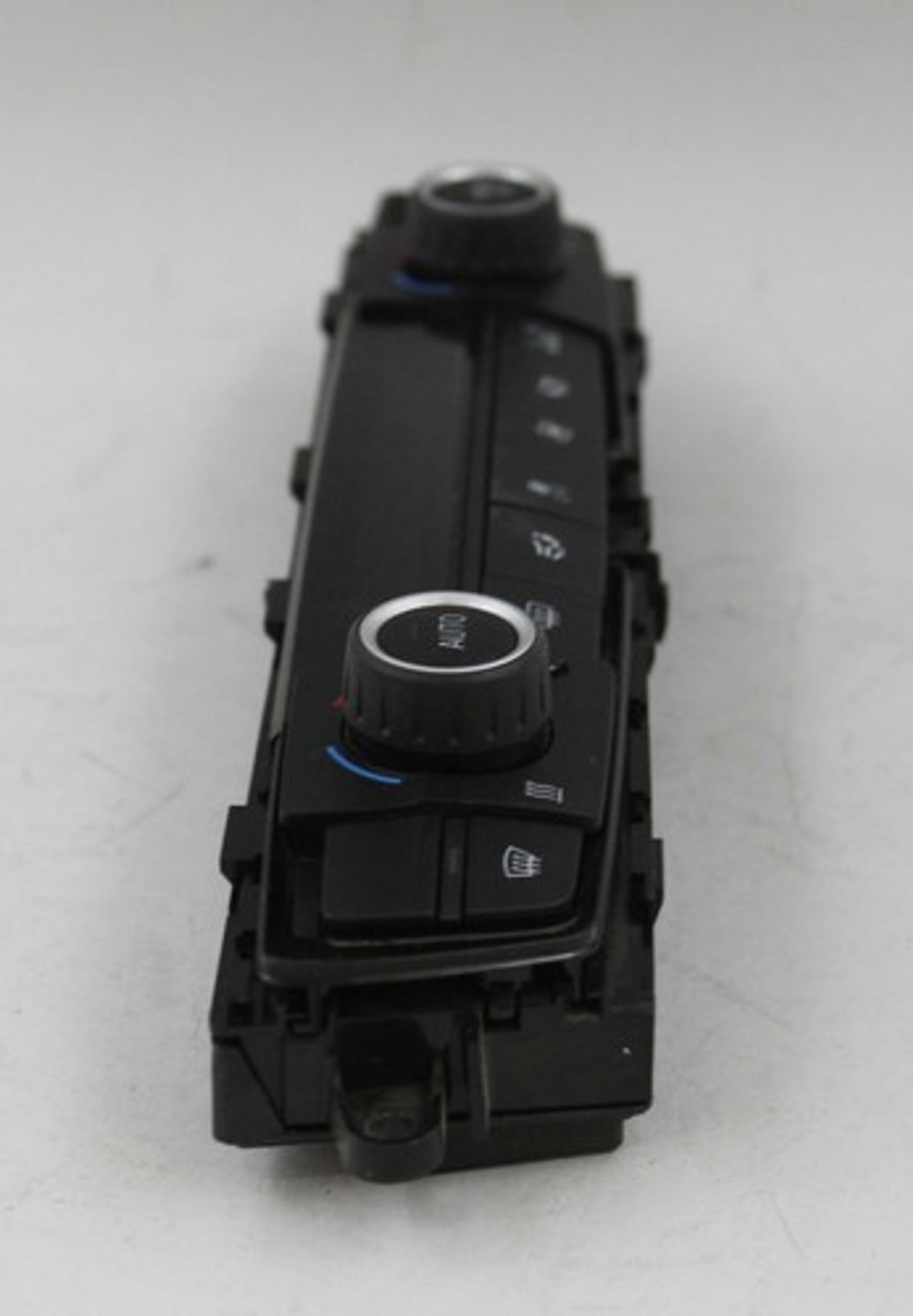 12 13 14 15 BMW 320I SEDAN CLIMATE CONTROL PANEL OEM