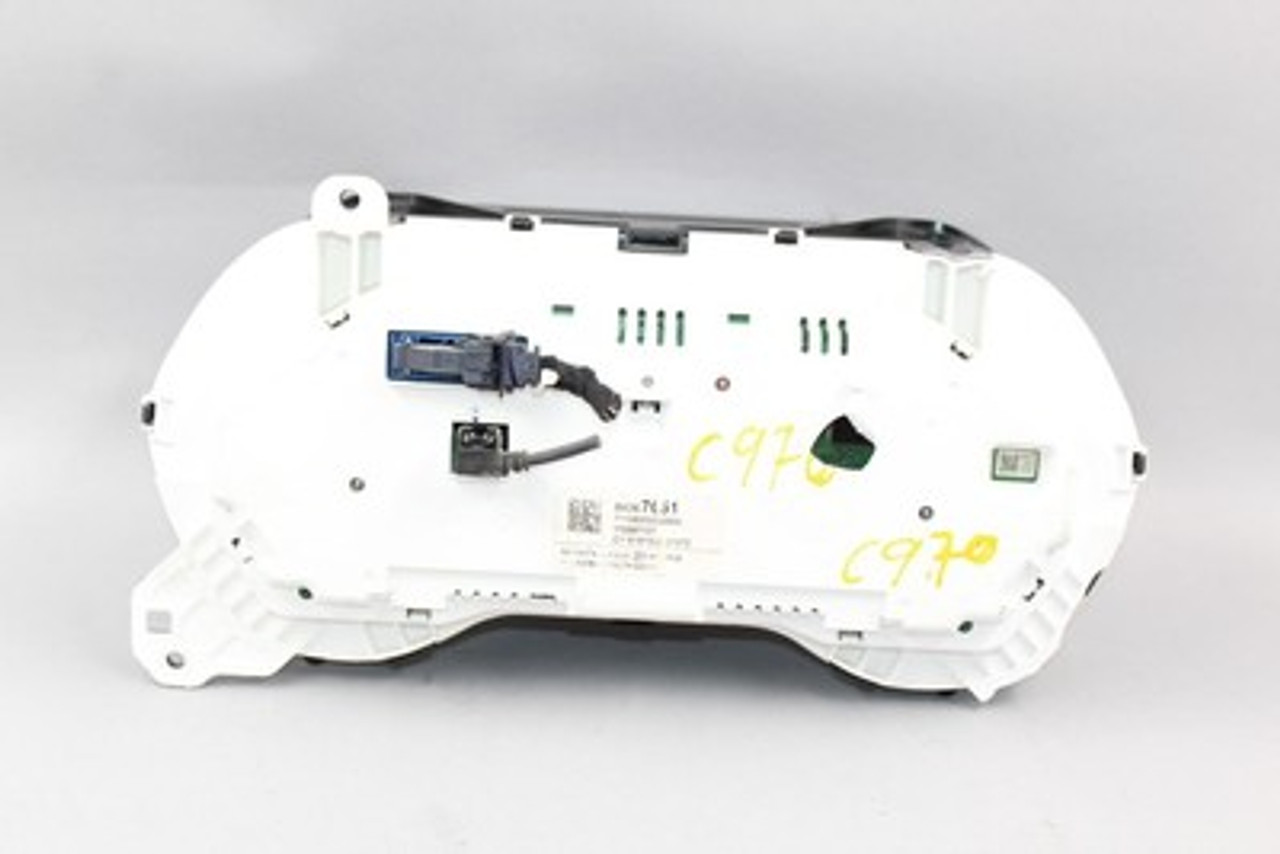 Speedometer Cluster 31K MPH And KPH Opt Umn 2017-2018 CHEVROLET CAMARO OEM 36318 84367651
