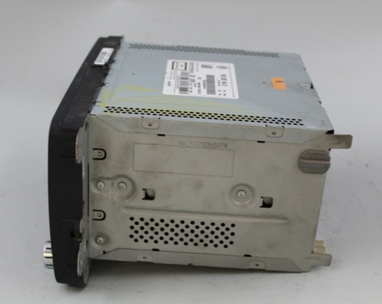 11 12 13 14 VOLKSWAGEN JETTA AM/FM RADIO CD PLAYER RECEIVER 28305128 OEM 11 12 13 14 VOLKSWAGEN JETTA AM/FM RADIO CD PLAYER RECEIVER 28305128 OEM