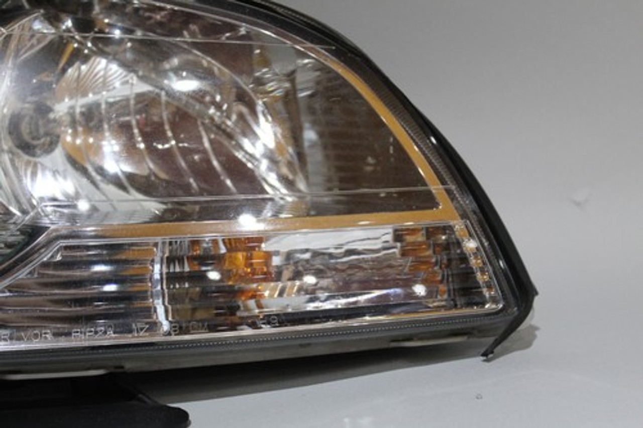 08 09 10 11 12 CHEVROLET MALIBU RIGHT HALOGEN PASSENGER SIDE HEADLIGHT OEM 25984637 08 09 10 11 12 CHEVROLET MALIBU RIGHT HALOGEN PASSENGER SIDE HEADLIGHT OEM 25984637