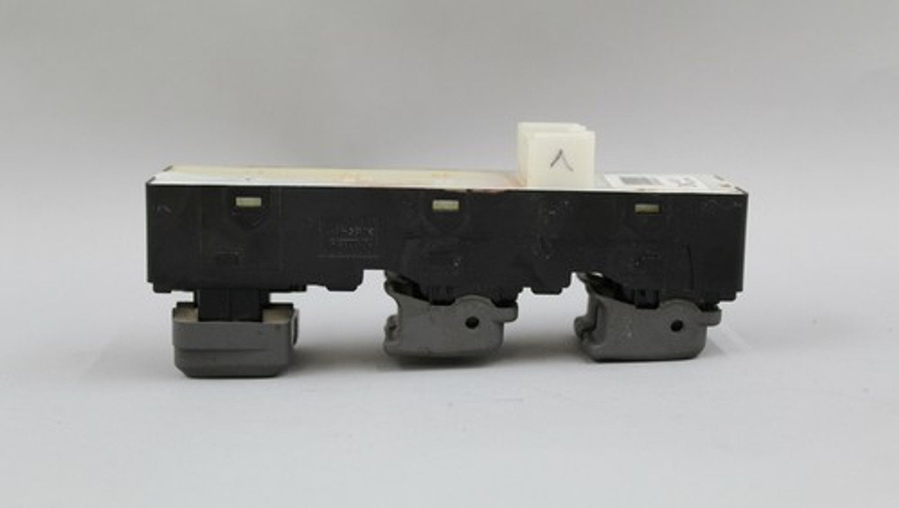 11 12 13 14 15 HYUNDAI SONATA LEFT DRIVER SIDE MASTER WINDOW SWITCH OEM 201306240916 11 12 13 14 15 HYUNDAI SONATA LEFT DRIVER SIDE MASTER WINDOW SWITCH OEM 201306240916