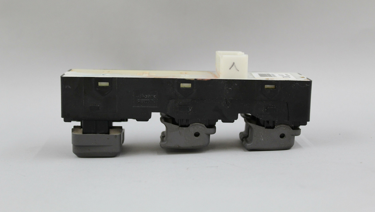 11 12 13 14 15 HYUNDAI SONATA LEFT DRIVER SIDE MASTER WINDOW SWITCH OEM 201306240916 high resolution2 11 12 13 14 15 HYUNDAI SONATA LEFT DRIVER SIDE MASTER WINDOW SWITCH OEM 201306240916 high resolution2