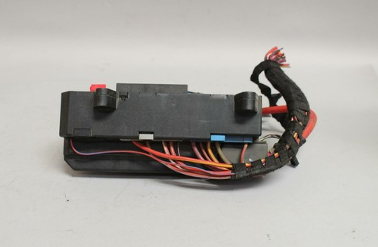 02 03 04 05 BMW 745I E65 FUSE BOX