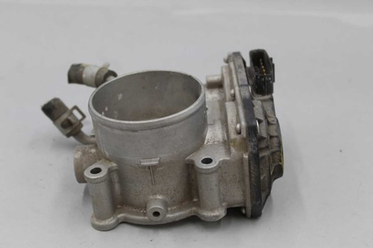 14 15 16 KIA FORTE THROTTLE VALVE ASSEMBLY BODY 19K 2.0L 35100-2E000 OEM 14 15 16 KIA FORTE THROTTLE VALVE ASSEMBLY BODY 19K 2.0L 35100-2E000 OEM