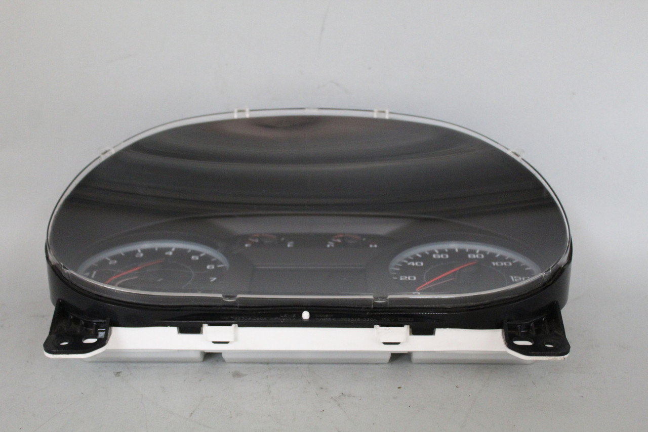 16 17 CHEVROLET MALIBU 60K INSTRUMENT CLUSTER GAUGE SPEEDOMETER 84057458 OEM high resolution2 16 17 CHEVROLET MALIBU 60K INSTRUMENT CLUSTER GAUGE SPEEDOMETER 84057458 OEM high resolution2