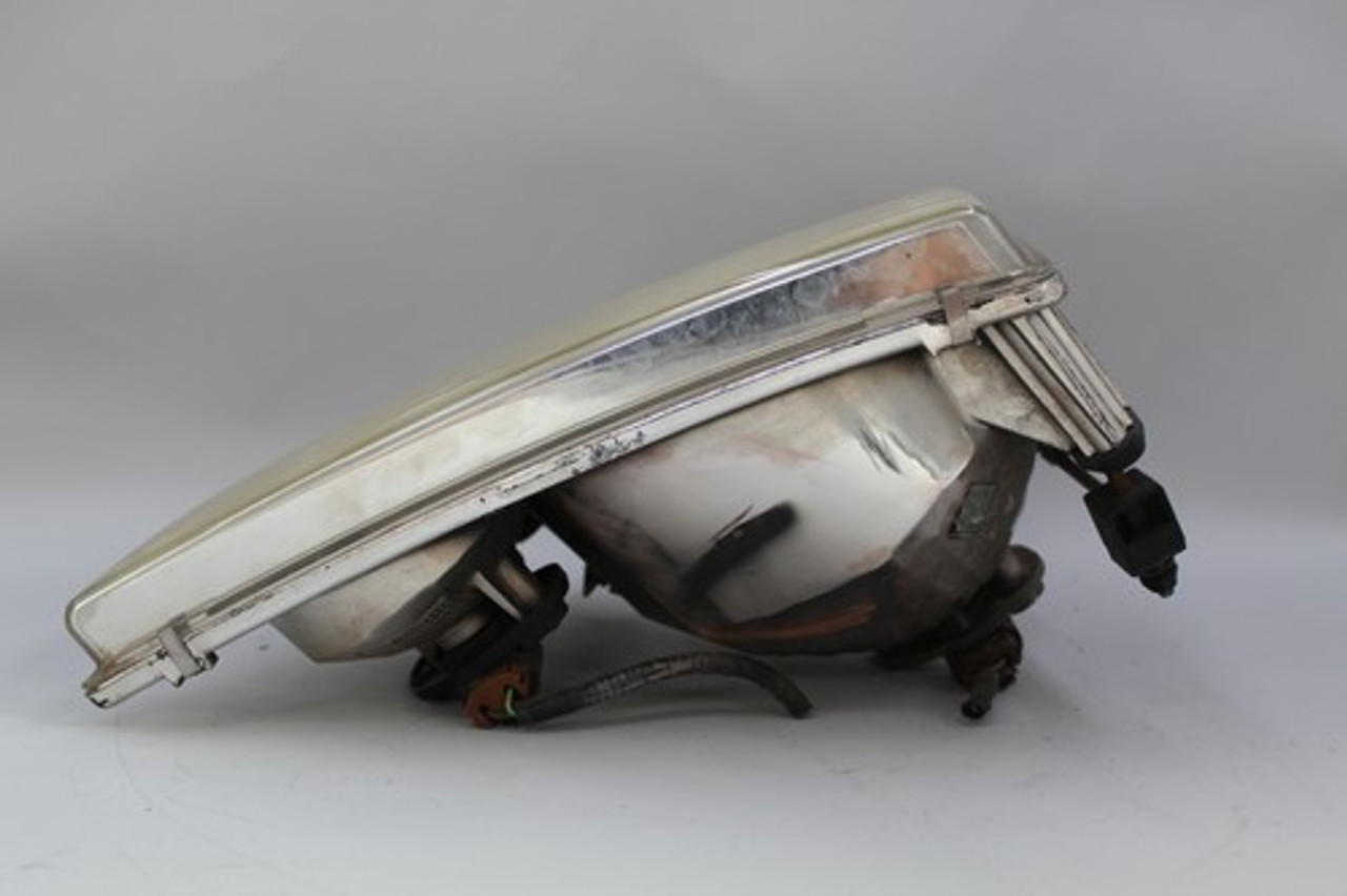 2002 2003 2004 2005 FORD EXPLORER FRONT LEFT DRIVER SIDE HEADLIGHT LAMP OEM 2002 2003 2004 2005 FORD EXPLORER FRONT LEFT DRIVER SIDE HEADLIGHT LAMP OEM