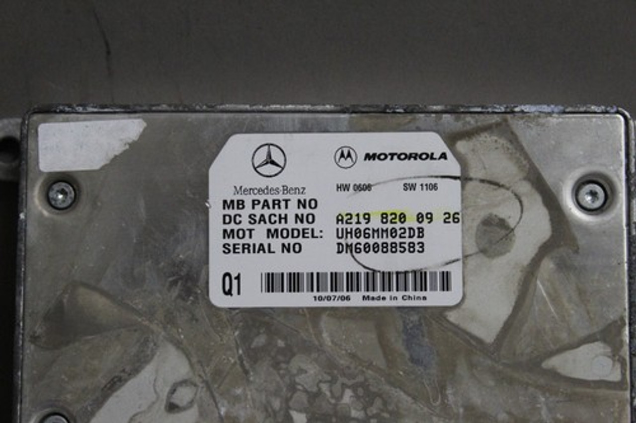 06 07 08 09 10 MERCEDES GL450 VOICE TELEPHONE CONTROL MODULE A2198200926 OEM 06 07 08 09 10 MERCEDES GL450 VOICE TELEPHONE CONTROL MODULE A2198200926 OEM