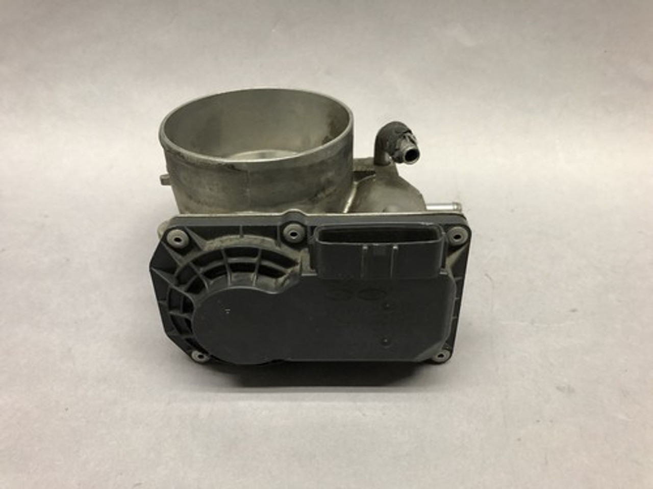 12 2013 14 2015 16 2017 HYUNDAI AZERA 3.3L 28K MILES THROTTLE BODY ASSEMBLY OEM