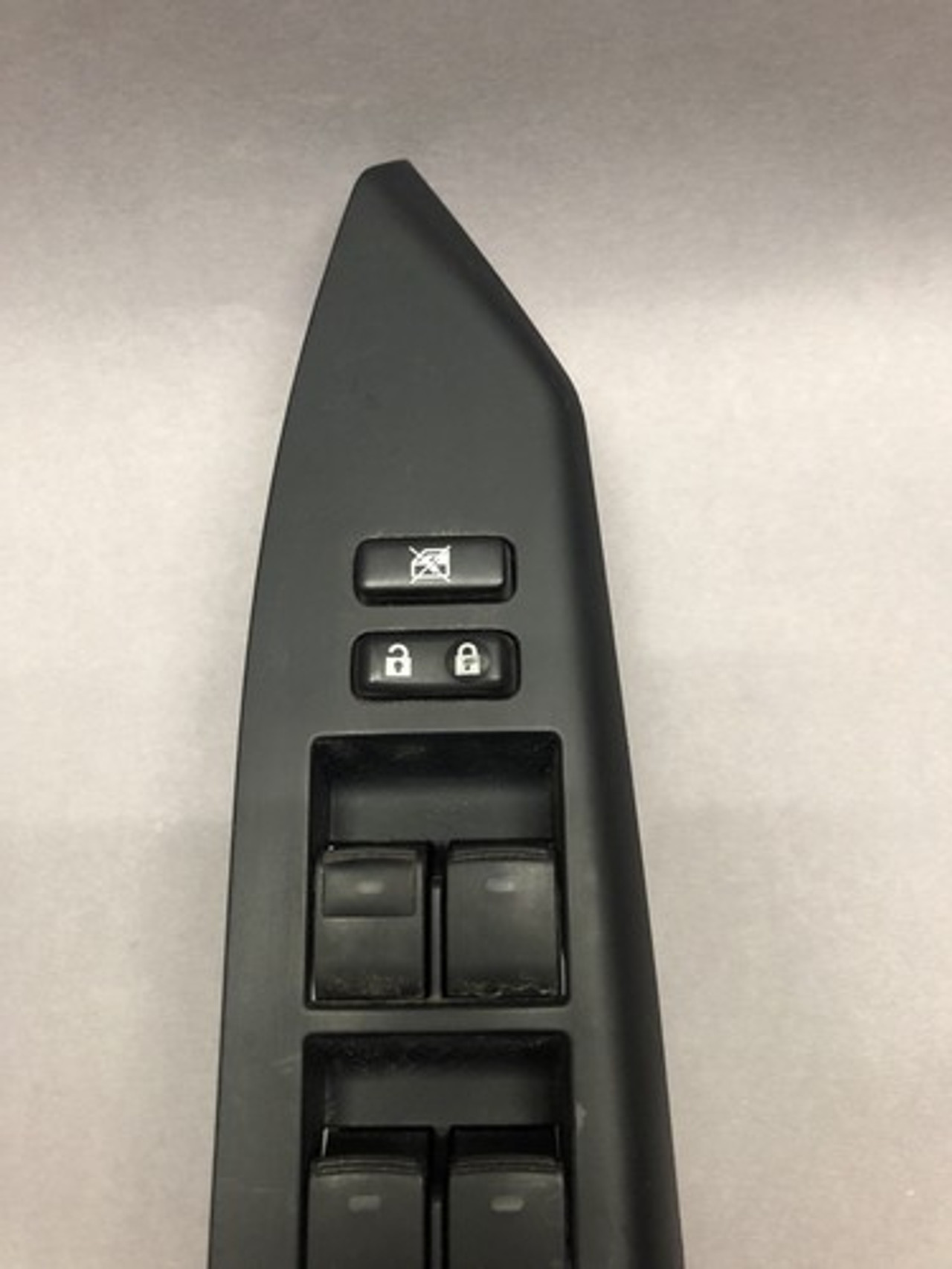 2014 2015 2016 LEXUS CT200H LEFT DRIVER SIDE MASTER WINDOW SWITCH OEM 2014 2015 2016 LEXUS CT200H LEFT DRIVER SIDE MASTER WINDOW SWITCH OEM