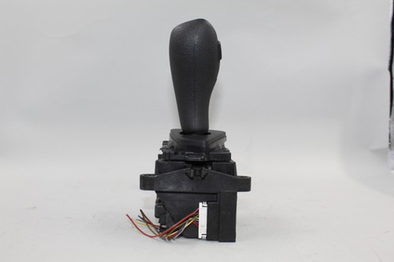 12 13 14 15 16 BMW 320I 328I 335I F30 CENTER CONSOLE AUTOMATIC GEAR SHIFTER OEM - A-20470 10099971 12 13 14 15 16 BMW 320I 328I 335I F30 CENTER CONSOLE AUTOMATIC GEAR SHIFTER OEM - A-20470 10099971