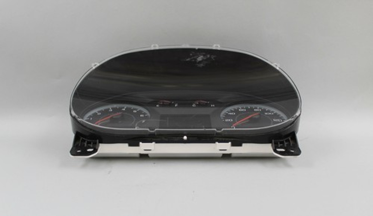 16 17 18 CHEVROLET MALIBU INSTRUMENT CLUSTER GAUGE SPEEDOMETER 84451585 OEM - A-12269 16 17 18 CHEVROLET MALIBU INSTRUMENT CLUSTER GAUGE SPEEDOMETER 84451585 OEM - A-12269