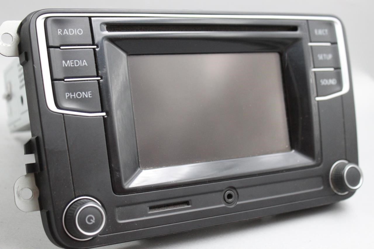 Audio Equipment Radio Receiver Radio 5" Display Opt I6W Fits 17 BEETLE 36433 561035150A high resolution2