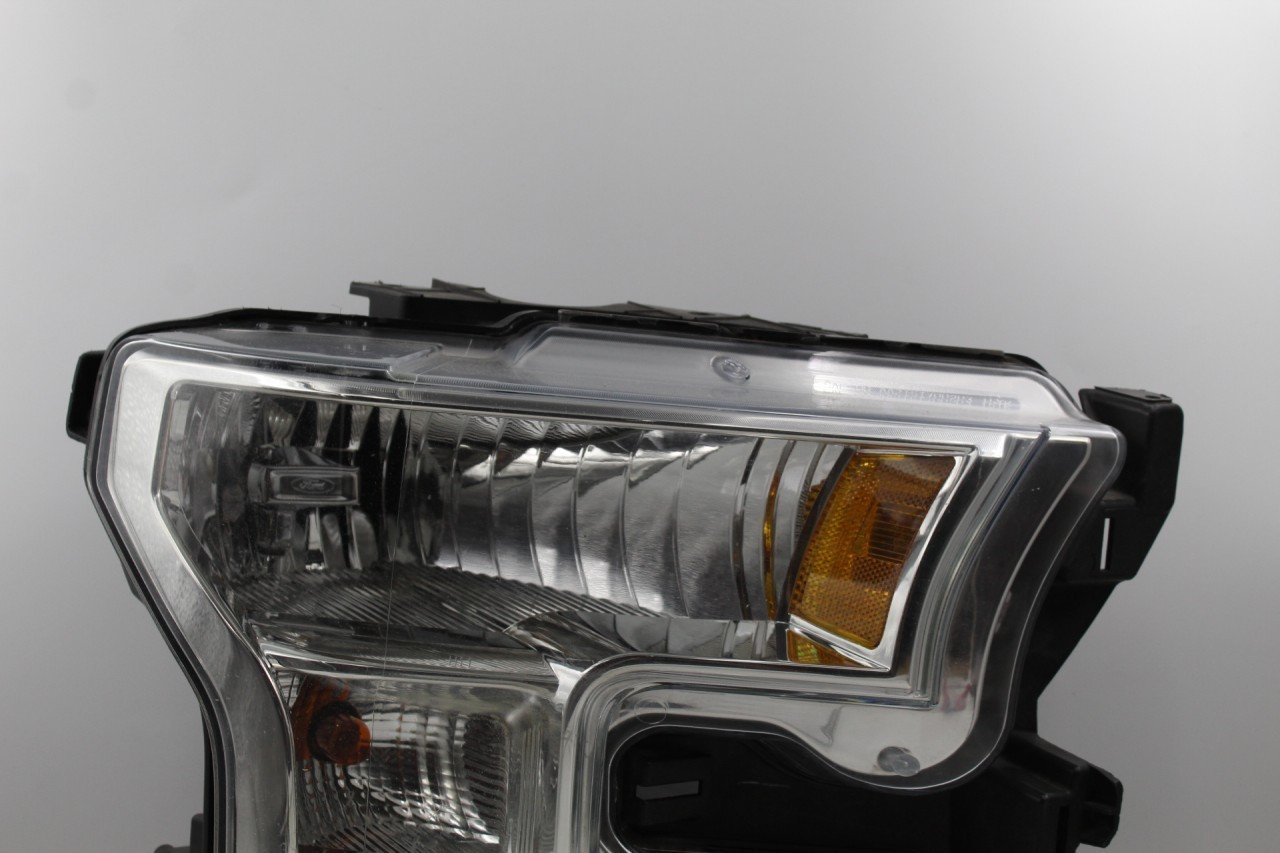 Right Passenger Headlight Halogen Fits 2015-2017 FORD F150 PICKUP OEM #39479 FL34-13005-AU high resolution2