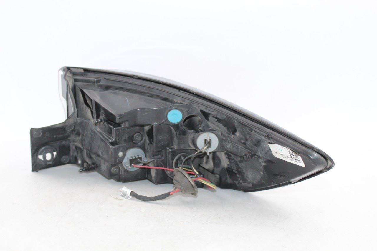 Driver Left Tail Light Quarter Panel Mounted 2020-2022 FORD ESCAPE OEM #40019 LJ6B-13405-AG high resolution2