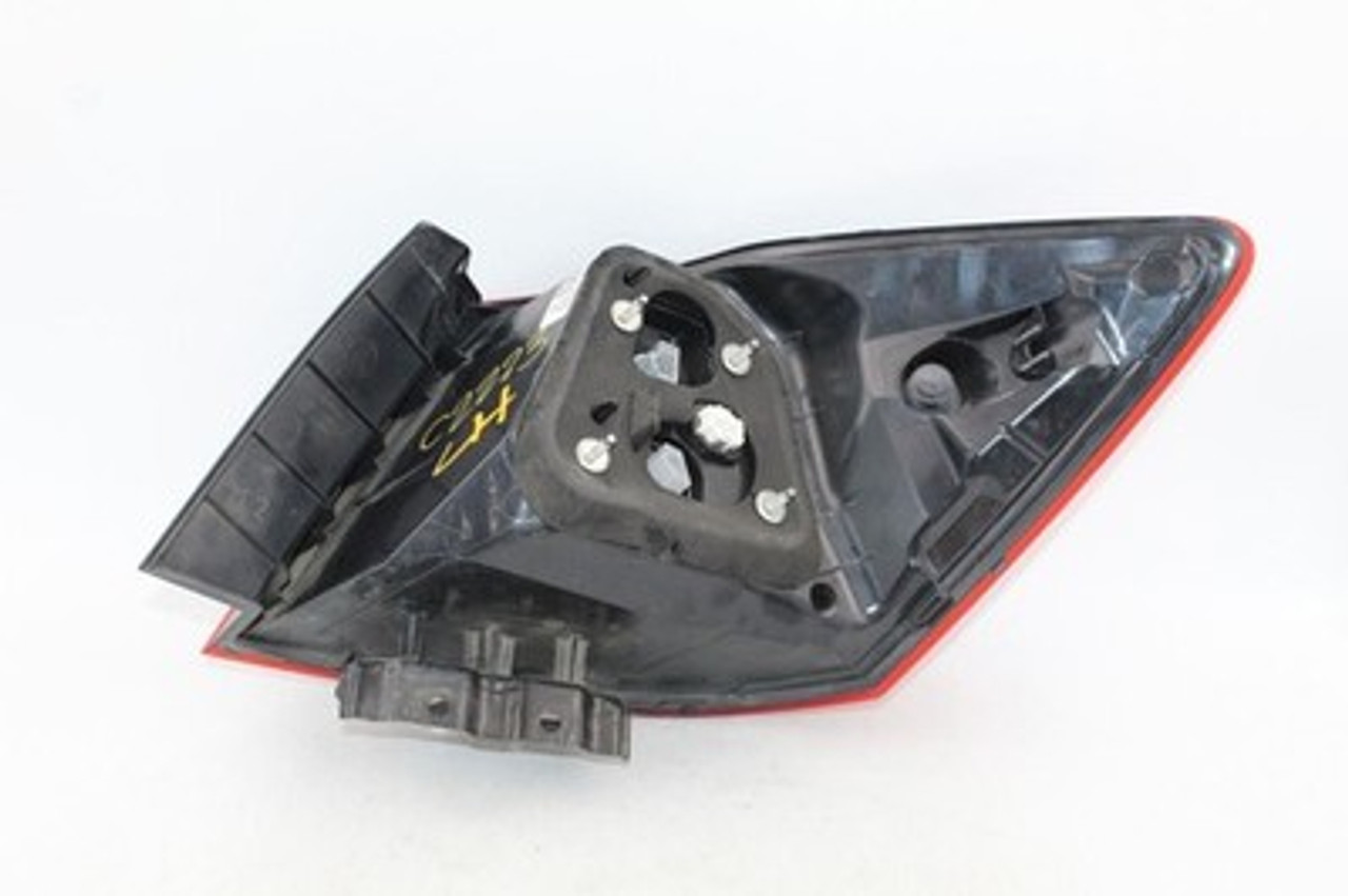 Driver Tail Light Sedan US Built Quarter Mounted 2016-2017 HONDA ACCORD #39999