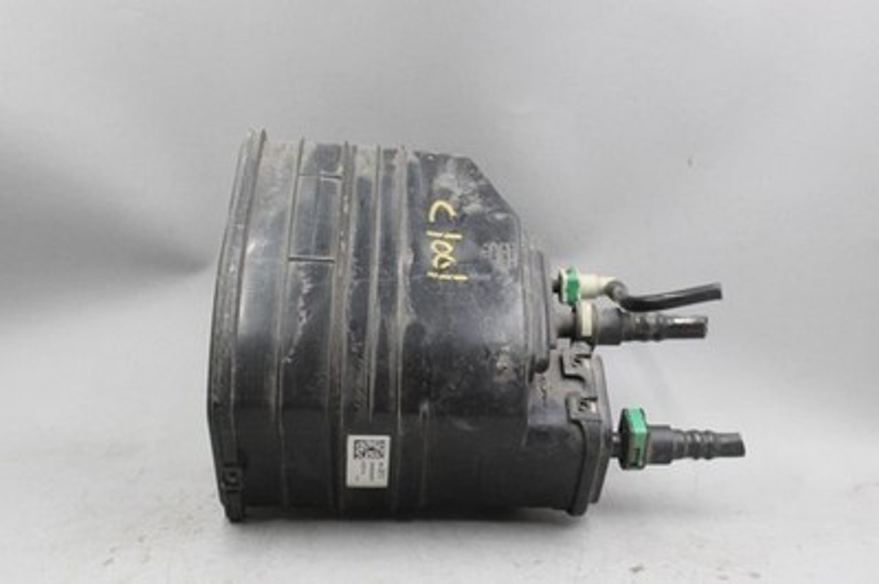 2017 CHEVROLET CAMARO 3.6 Fuel Vapor Filter Canister OEM #40158 84082815