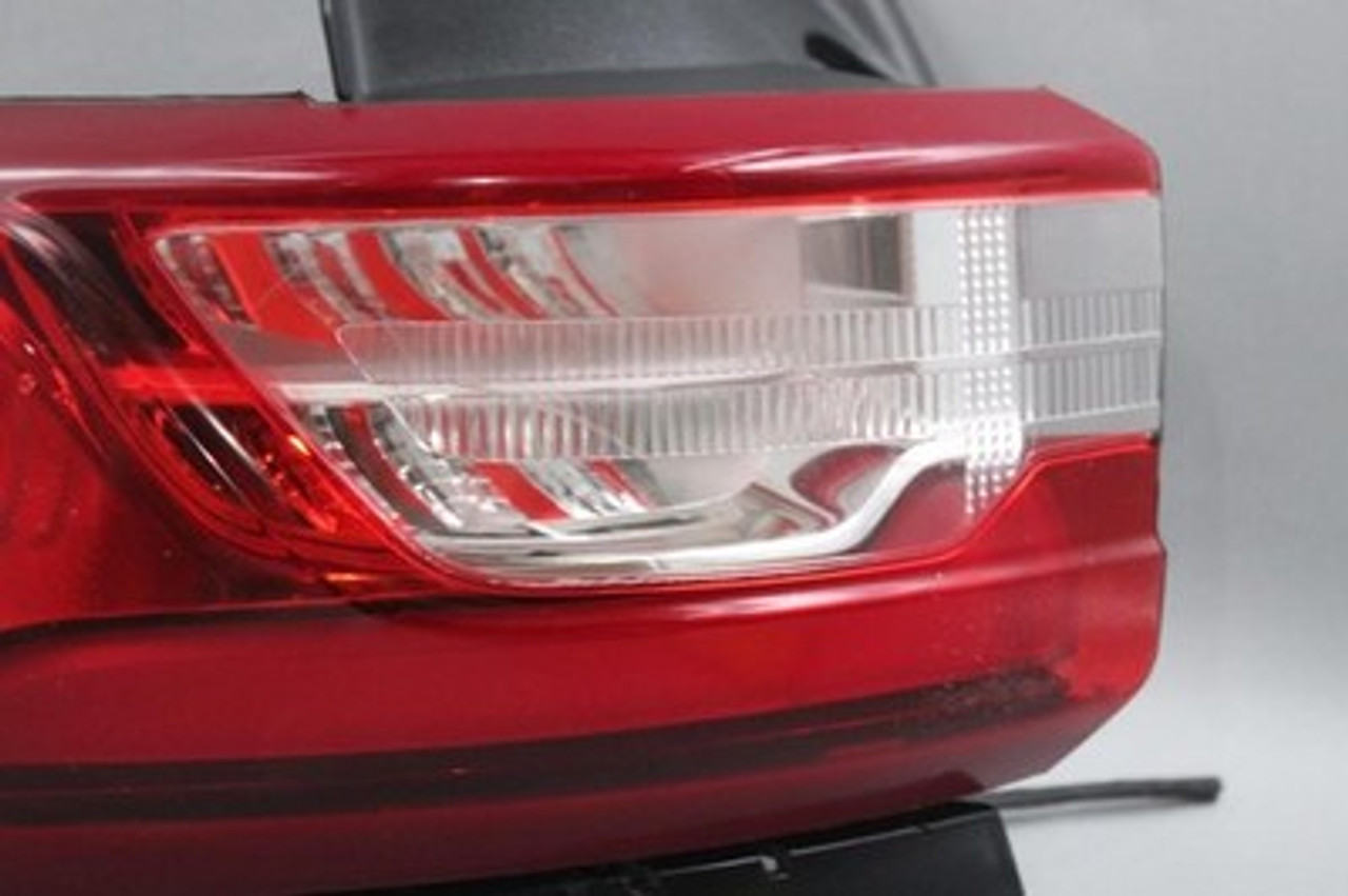 Left Driver Tail Light Quarter Mounted Fits 18-21 CHEVROLET TRAVERSE OEM #40745 84618033