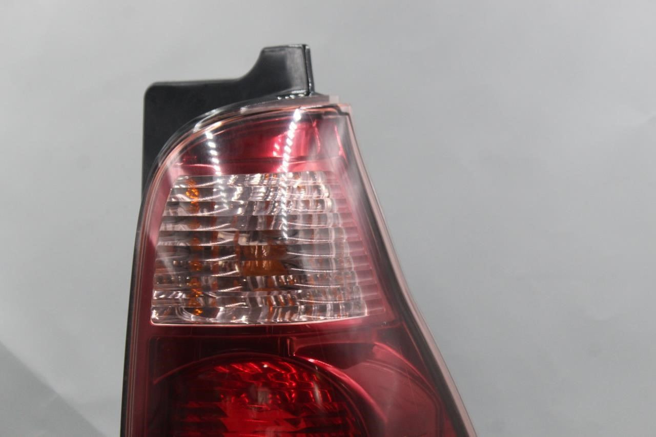 Right Passenger Tail Light Fits 2003-2005 TOYOTA 4 RUNNER OEM #35057 8155135310