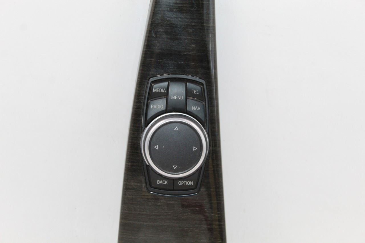 Audio Equipment Radio Control Console Mounted Fits 2014-2020 BMW 428I OEM #42425 65829350723