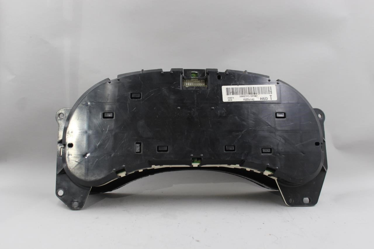 Speedometer Cluster US ID 15224142 Fits 05 AVALANCHE 2500 42465 15224142