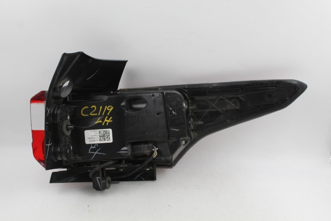 Left Driver Tail Light Quarter Mounted Fits 2018-21 CHEVROLET TRAVERSE OEM 43413