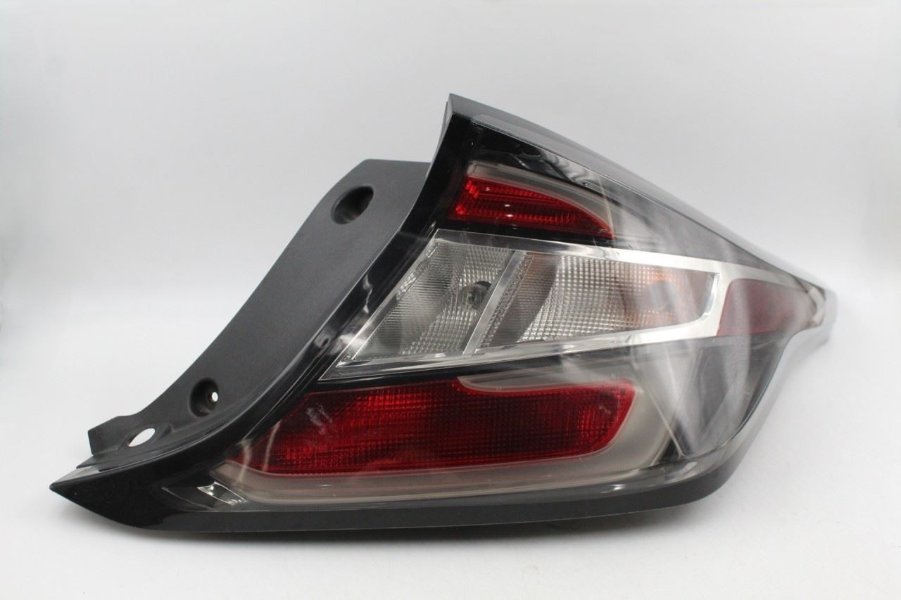 Right Passenger Tail Light Quarter Mounted Fits 16-19 CHEVROLET VOLT OEM #43414