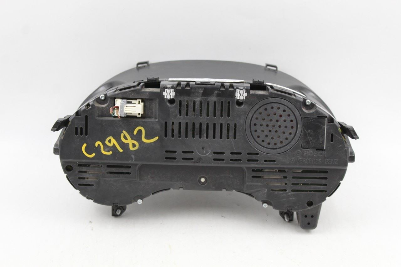 Speedometer 156 Type GLA250 Fits 2018-2019 MERCEDES GLA-CLASS OEM #43520 A1569004303