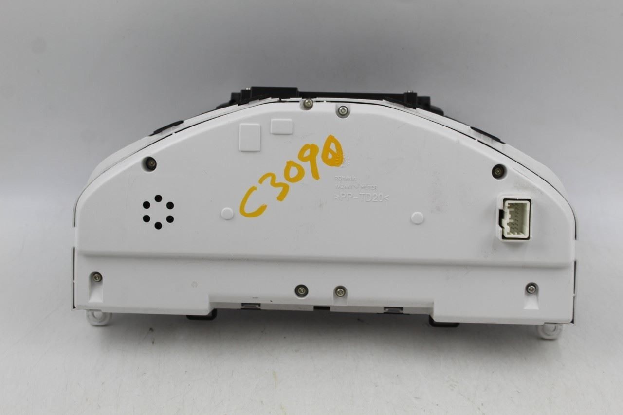 Speedometer Cluster 97K Miles V70 MPH Fits 2010-2011 VOLVO 70 SERIES OEM #43522 31270903AA