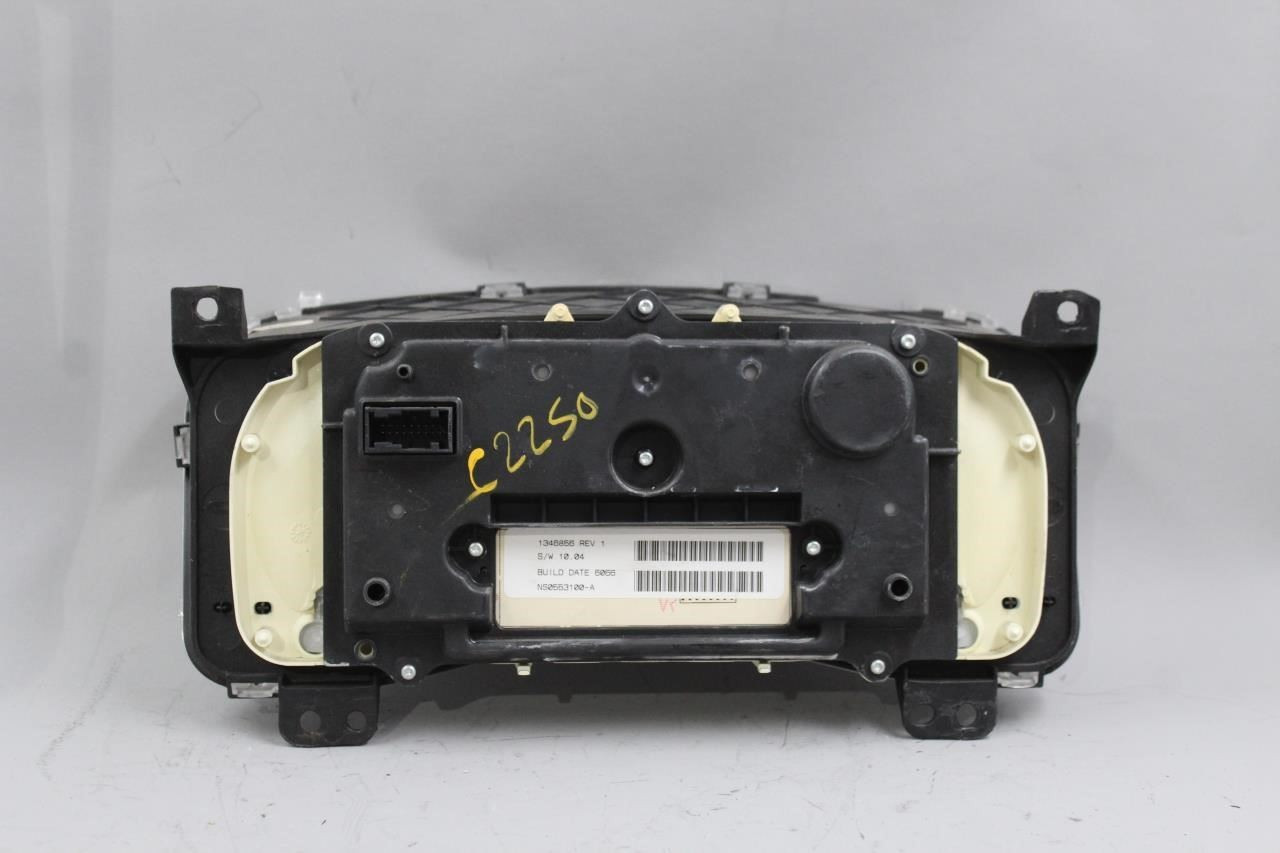 Speedometer Cluster 140K Miles US Fits 2006 AMERICAN MOTORS HUMMER H3 OEM #43723 15829914