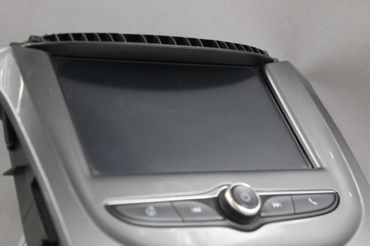 Audio Equipment Radio Receiver Fits 2017-2020 CHEVROLET CRUZE OEM #44027 42645277, 42645277, 42554649, 42554577, 42532825