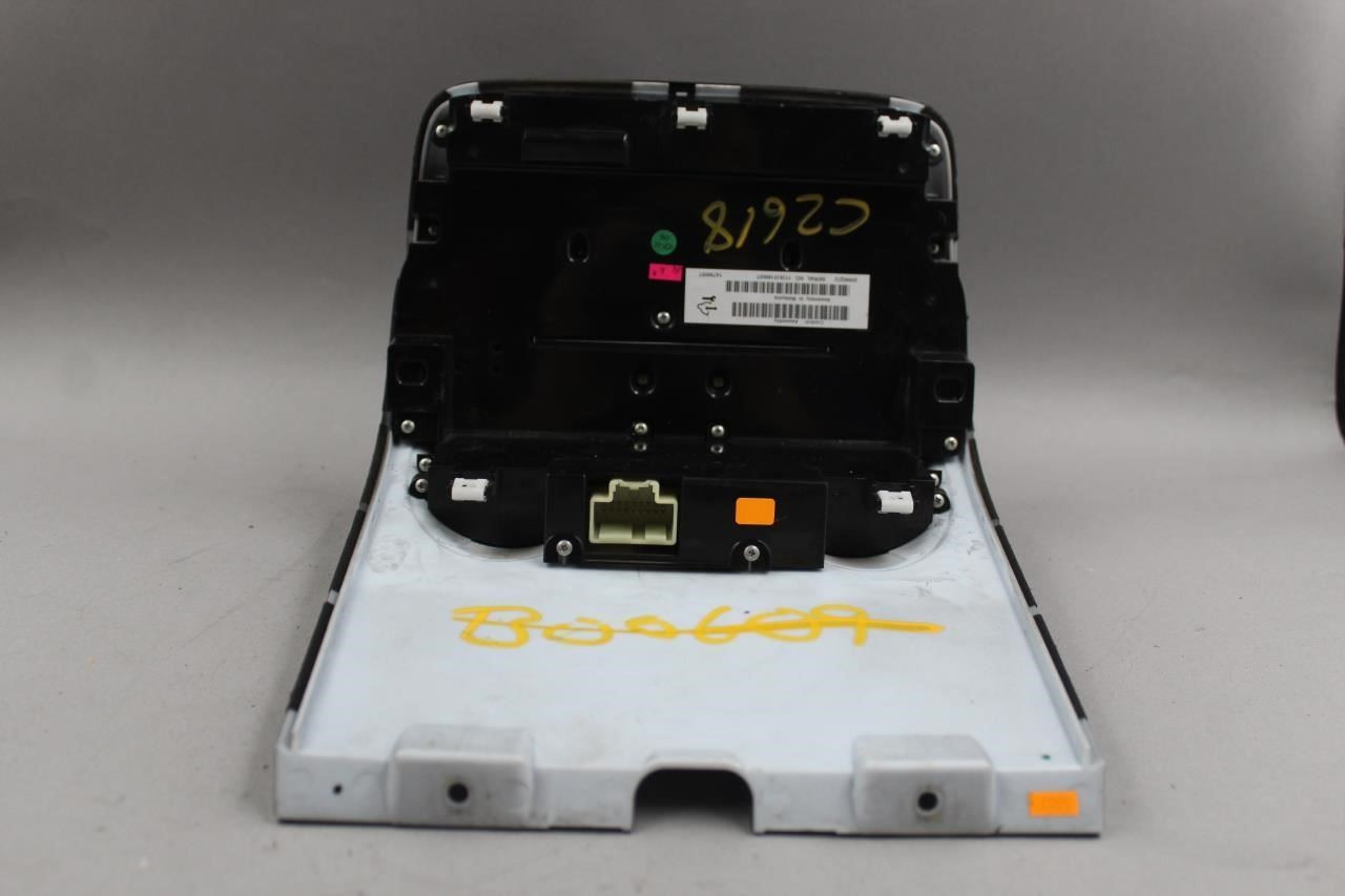 Audio Equipment Radio Control Panel AM-FM-XM-CD-MP3 10-12 CHEVROLET CAMARO 44799 20990312, 92235960, 92230081, 20990312