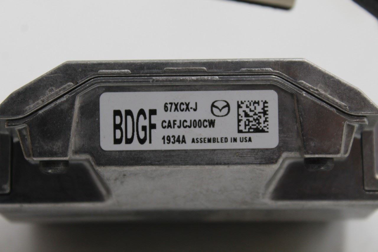 Camera/Projector Front View Camera Windshield Mounted 2019-2023 MAZDA 3 45200 DFR567XCXJ, DFR567XCXJ, BDGF67XCXN, BDGF67XCXE