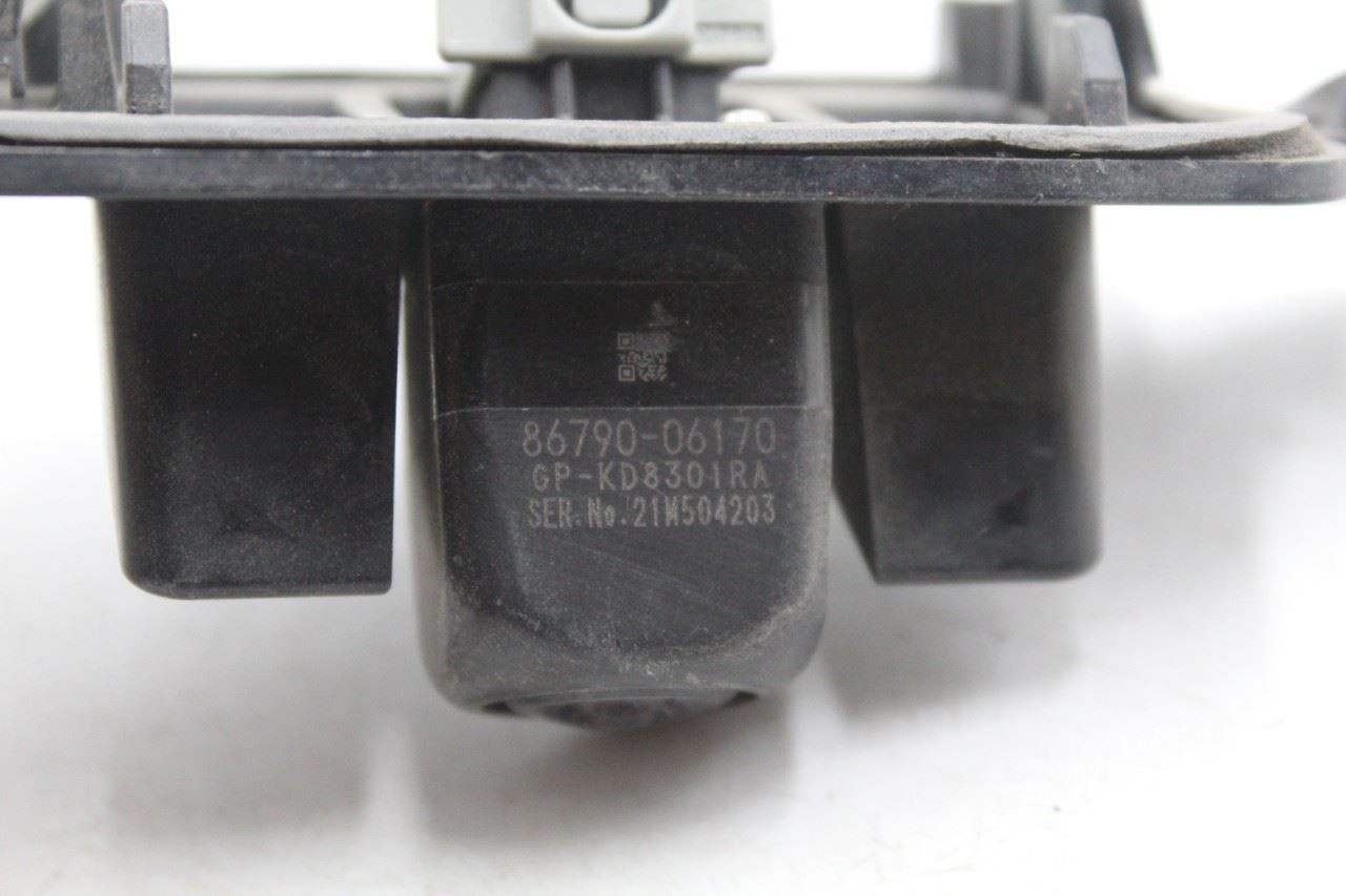 2020-2-24 Toyota Camry Rear View Backup Park Assist Camera OEM #45409 8679006170, 8679006170