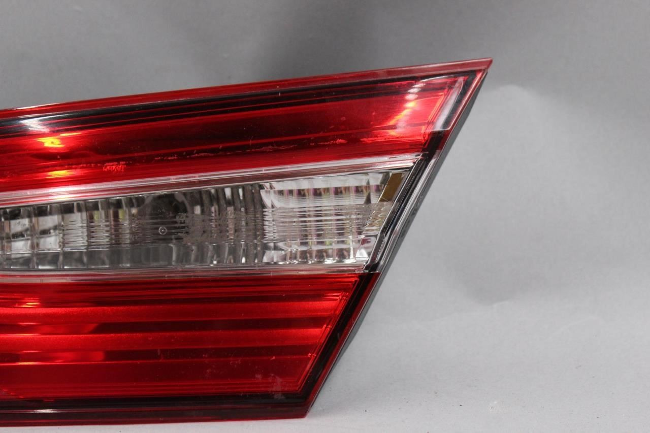 Right Passenger Tail Light Incandescent Fits 2018-2024 TOYOTA CAMRY OEM #45593 8158006880, 8158133210, 8158106620, 8158133210