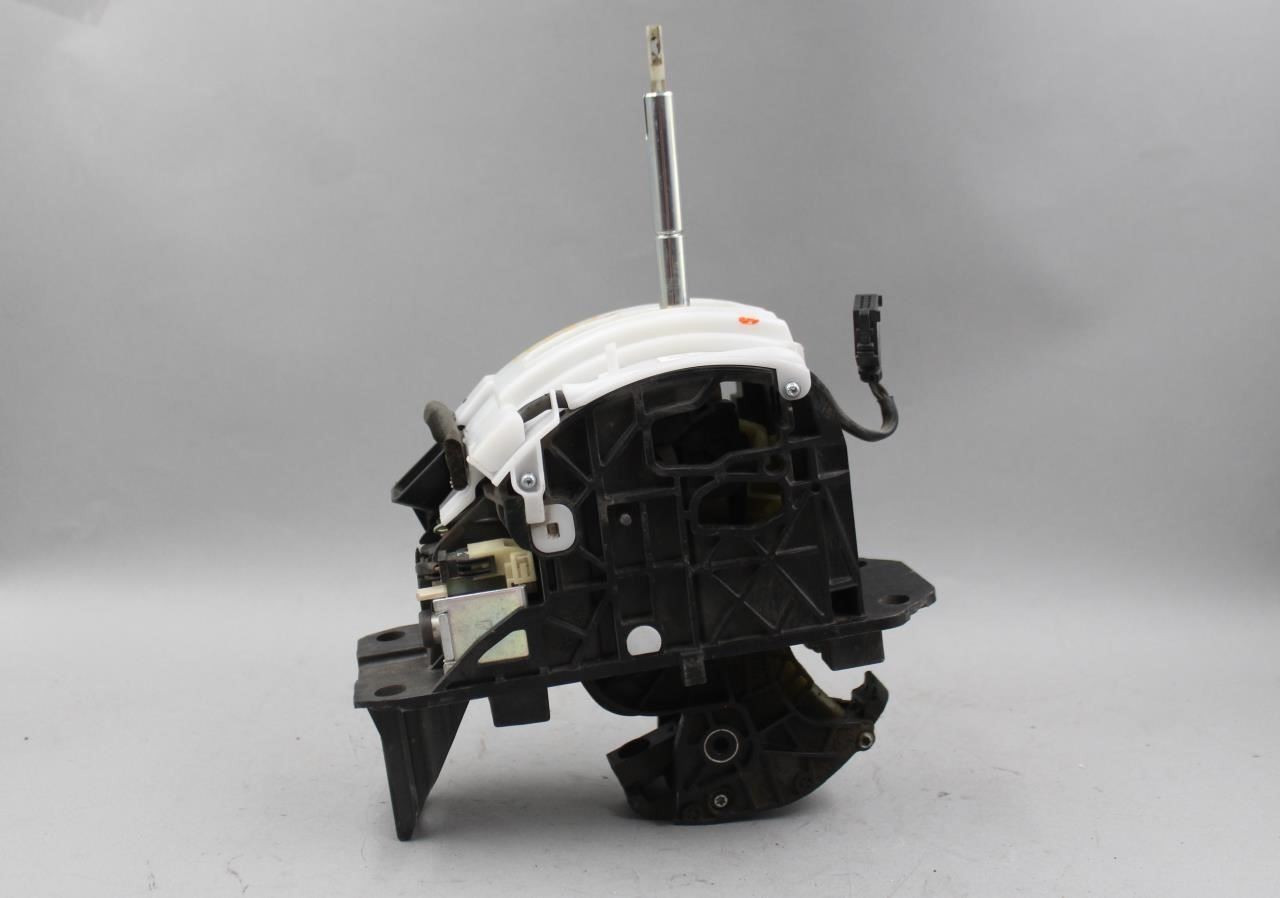 2007-2015 AUDI Q7 AUTOMATIC TRANSMISSION GEAR SHIFT SHIFTER LEVER OEM 45753 4L1713041AH