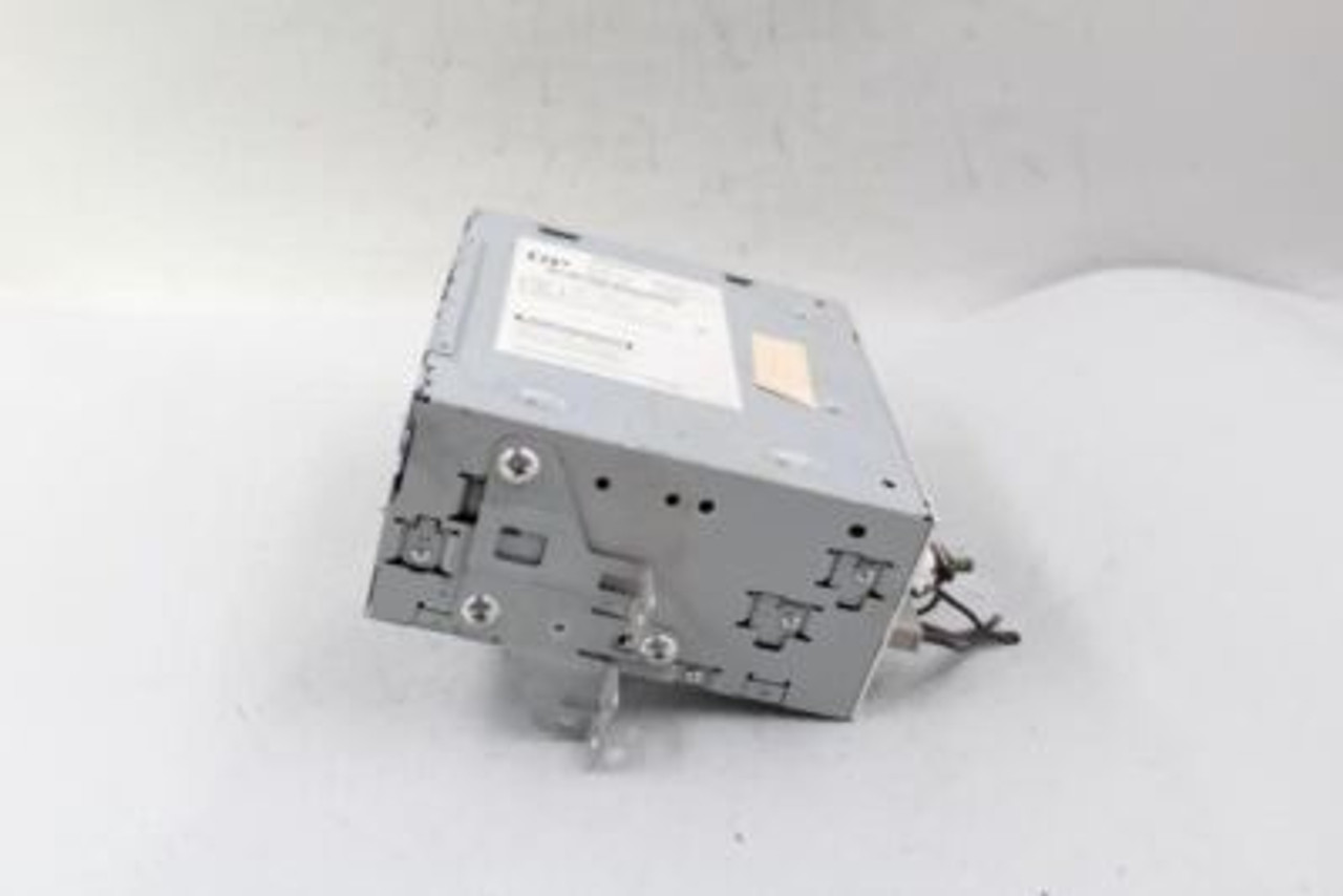 Audio Equipment Radio Am-fm-cd-receiver Console 2017-19 INFINITI QX30 OEM #32843 283304HB3B