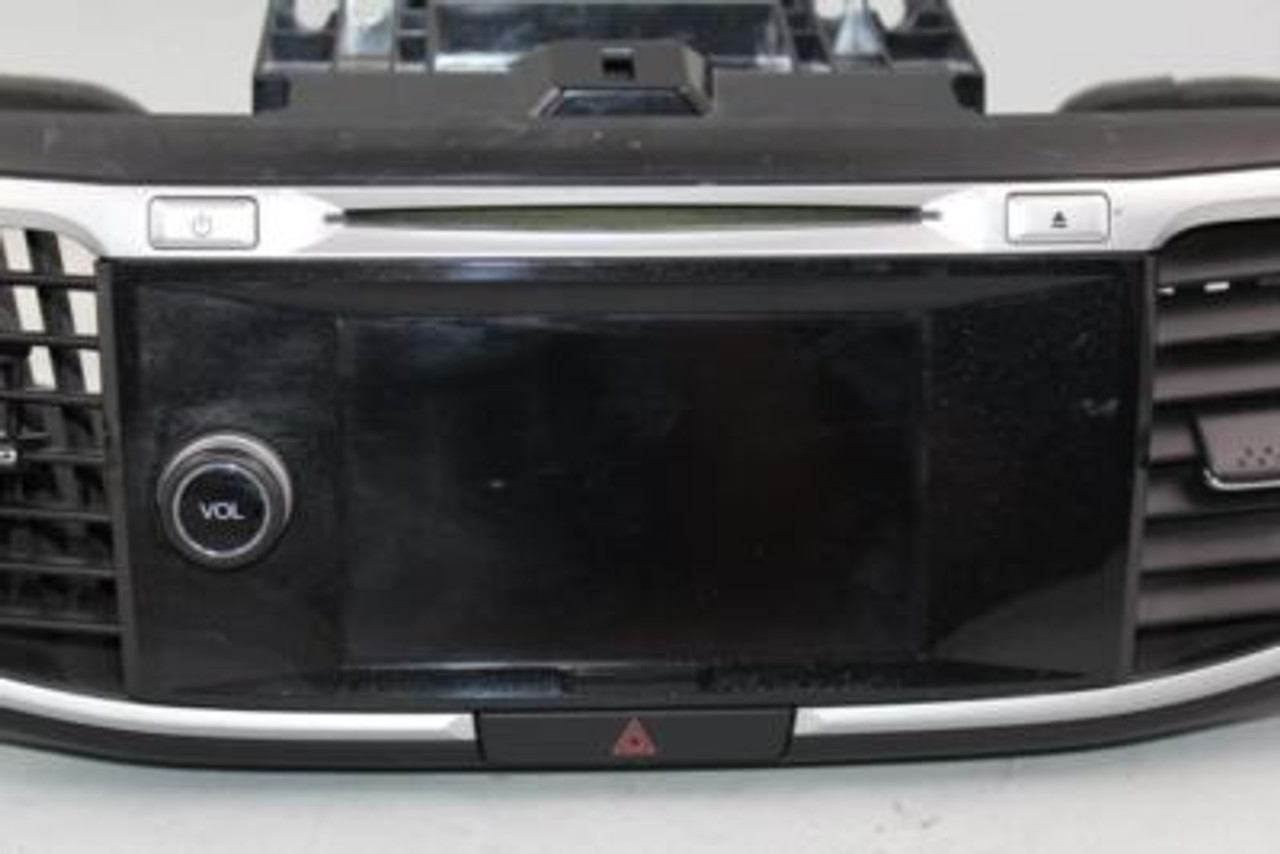 Audio Equipment Radio Receiver And Face Panel 2013-2015 HONDA ACCORD OEM #31367 39541-T2A-A940-M1, 39540T2AA930